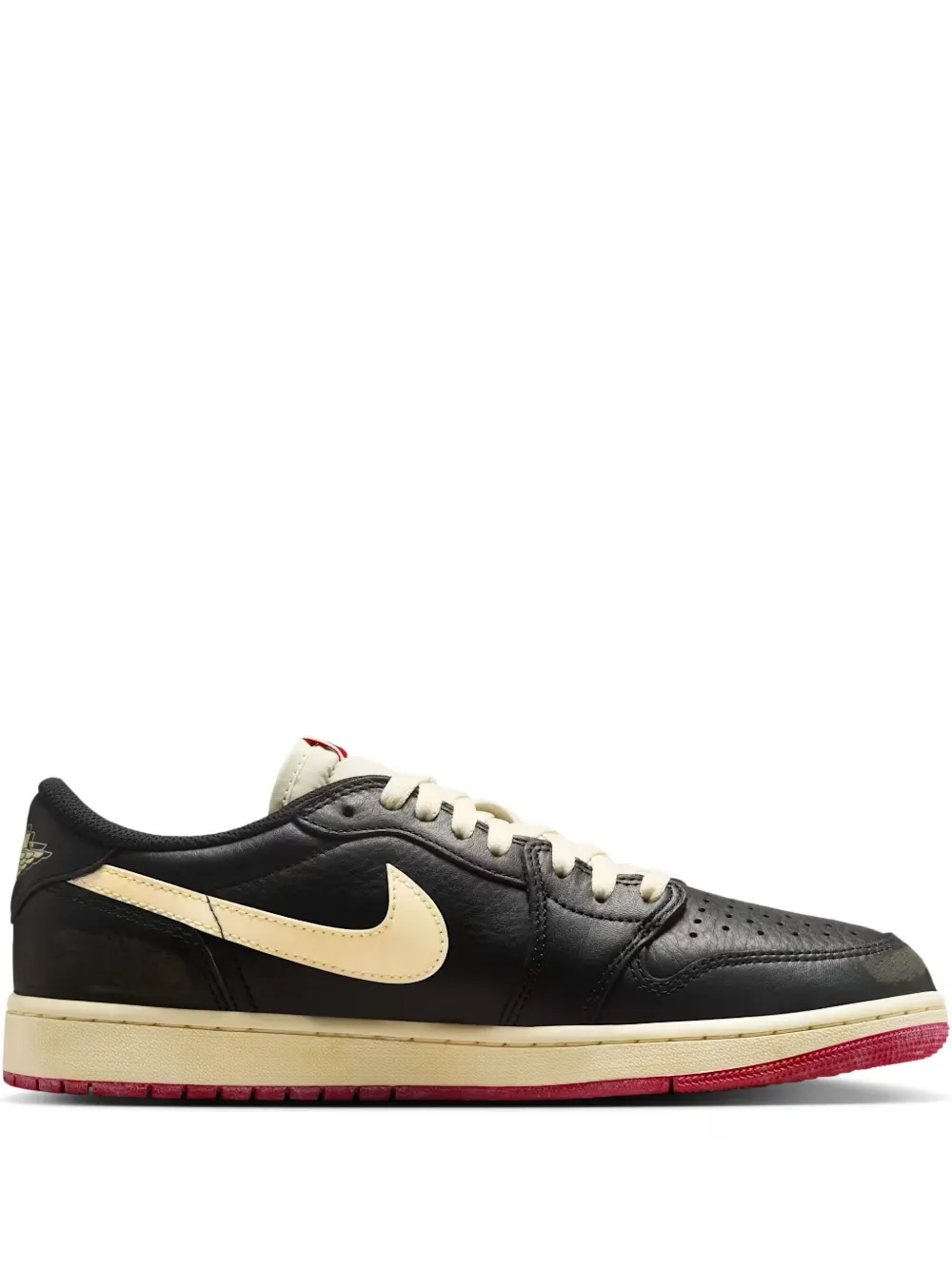 

Кроссовки Air Jordan 1 Black/Varsity Red, черный