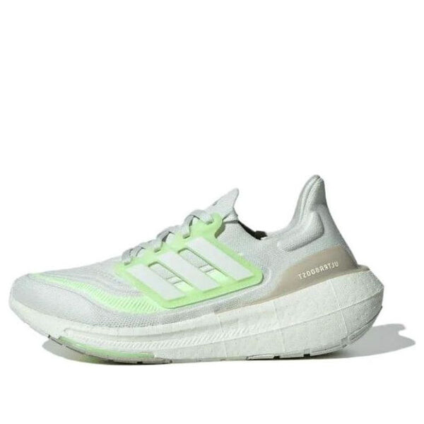

Кроссовки ультрабуст лайт Adidas, зеленый