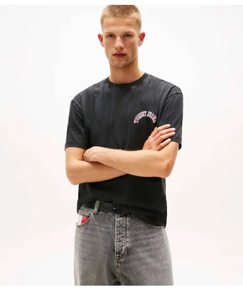 

Футболка Relaxed fit Tommy Jeans, черный