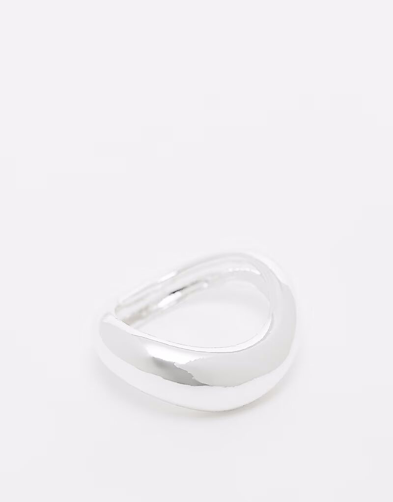

Кольцо с волной, посеребренное Asos Design