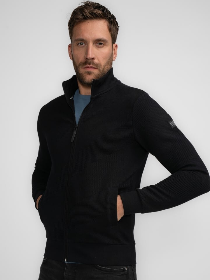 

Жилет Petrol Industries Gerippte Strickjacke Tanana, черный