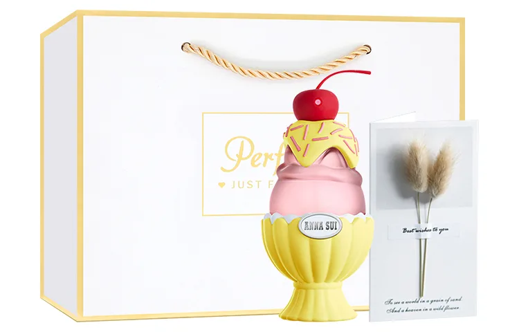 ANNA SUI Набор духов унисекс, Well-behaved custard light fragrance 50ml