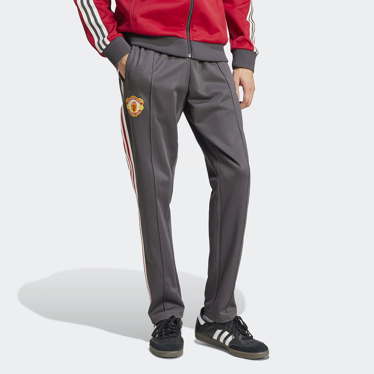 

Манчестер Юнайтед ФК мужские брюки Adidas Originals, чёрный