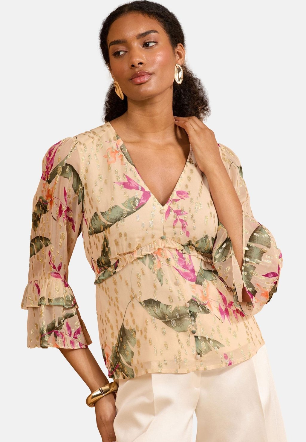 

Блуза REGULAR FIT - 3D BLUSH WITH DEATIL AND V-NECKLINE Love & Roses, розовый