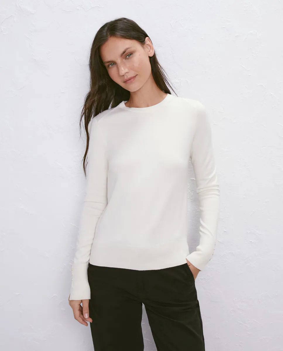 

Базовый женский свитер с круглым вырезом Easy Wear, цвет 120 Crudo