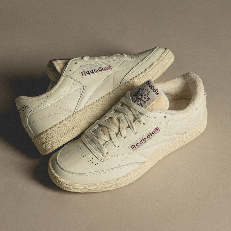 

Кроссовки Club C 85 Vintage Reebok, цвет chalk/alabaster/maroon