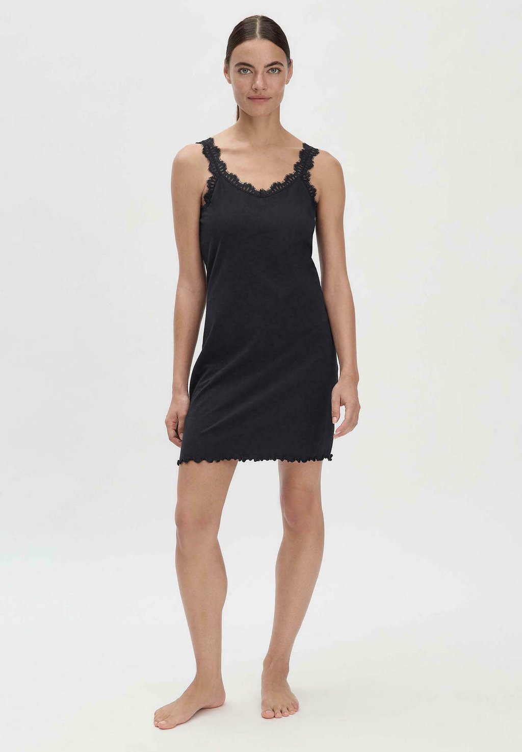 

Ночная рубашка hessnatur, черный