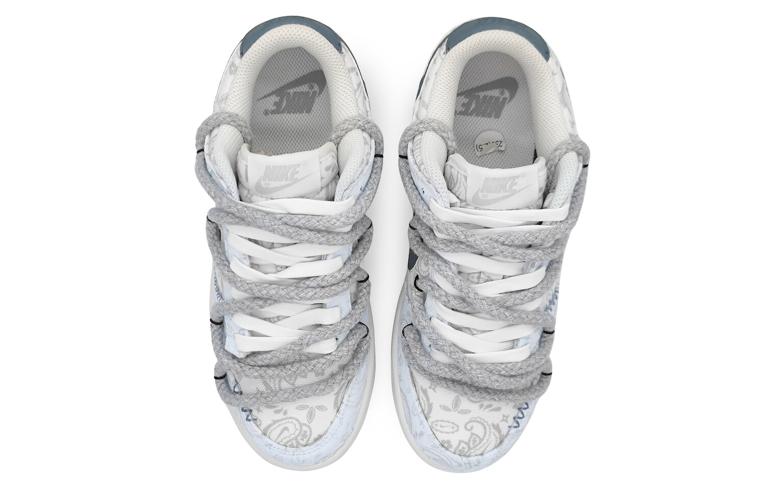 

Кроссовки Nike Dunk Skateboard Shoes Women's Low-Top White Gray