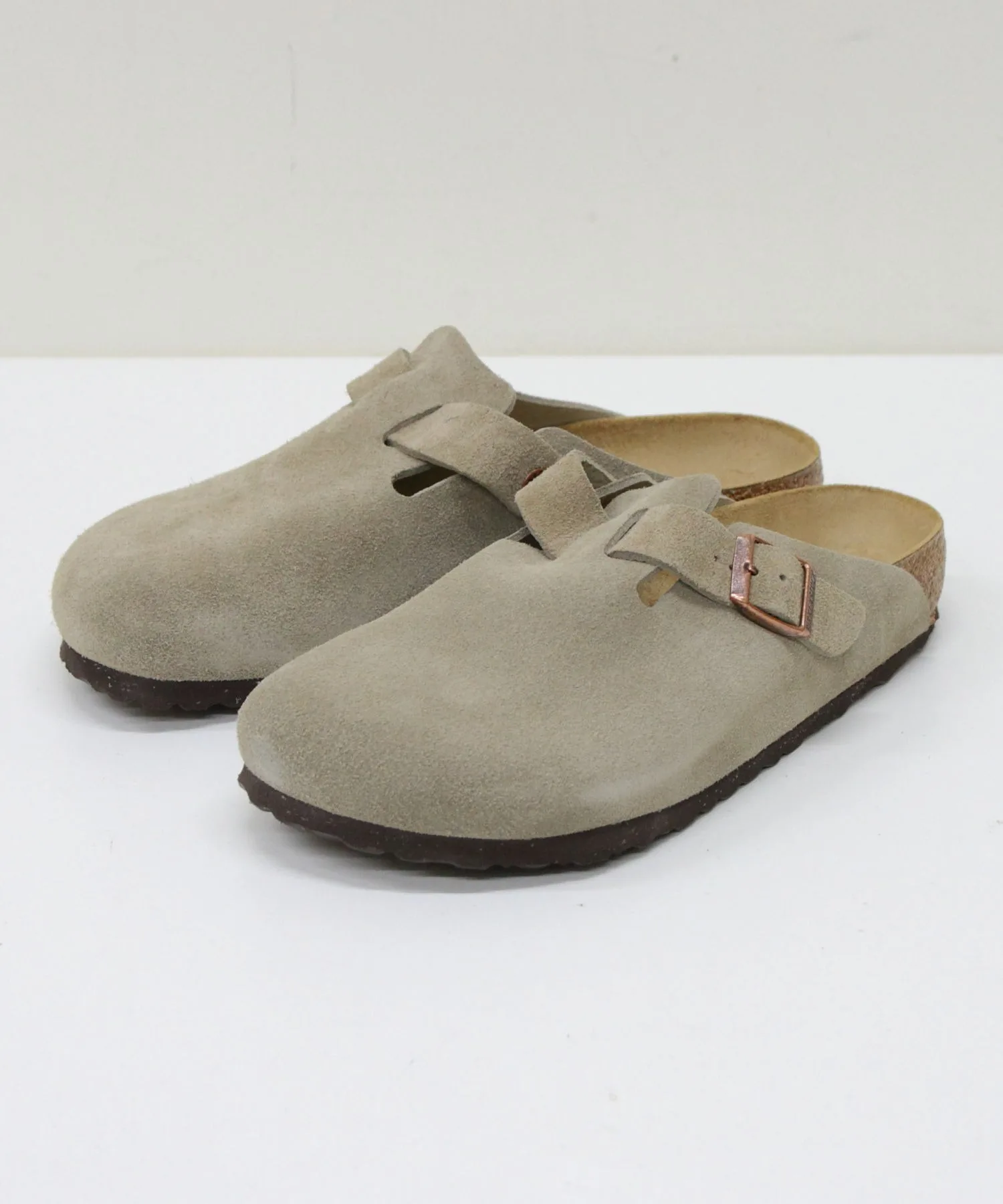 Универсальные сандалии Boston Regular Fit BIRKENSTOCK светлый бежевый