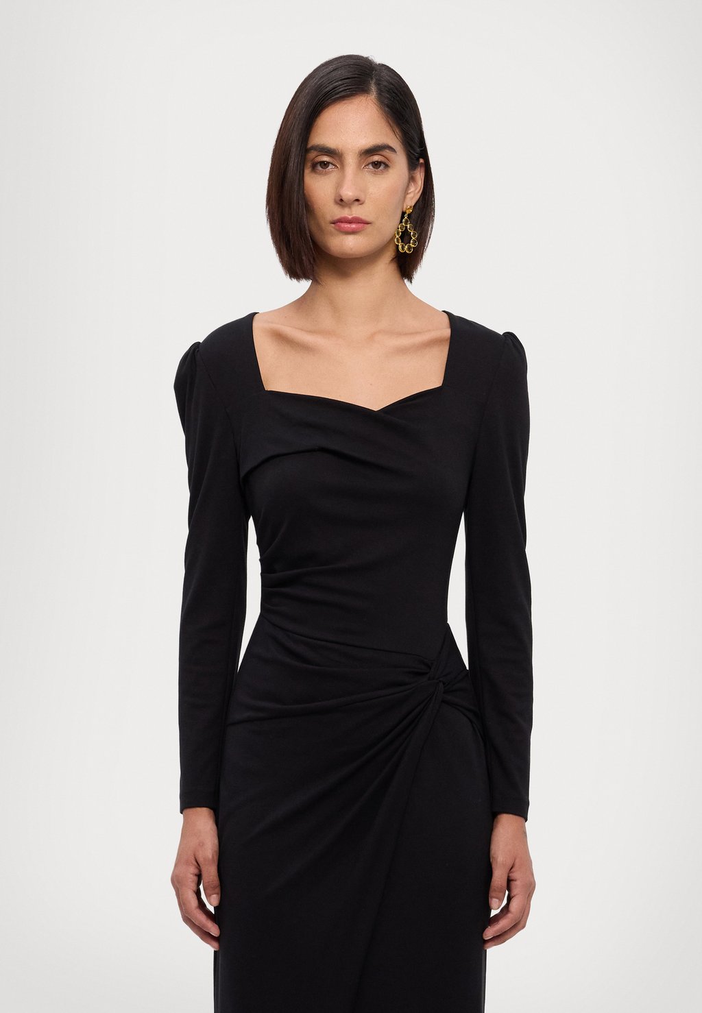 

Платье из джерси HUGHIE DRESS Diane von Furstenberg, черный