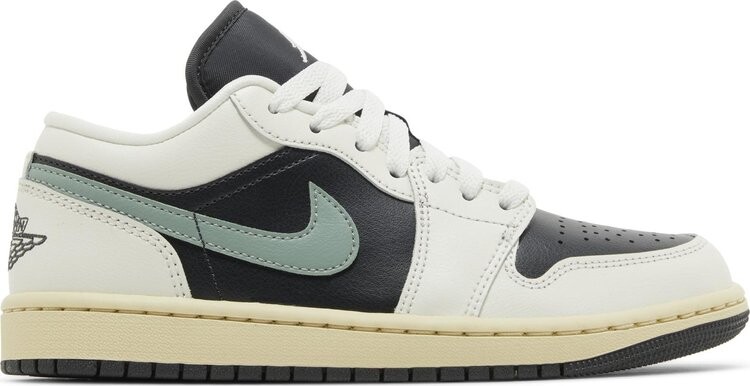 Кроссовки Wmns Air Jordan 1 Low 'Jade Smoke', черный
