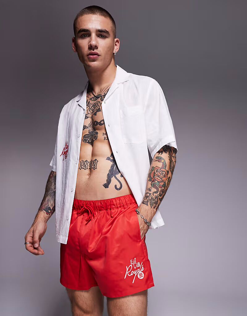 

Короткие шорты для плавания ASOS DESIGN красного цвета с белой вышивкой