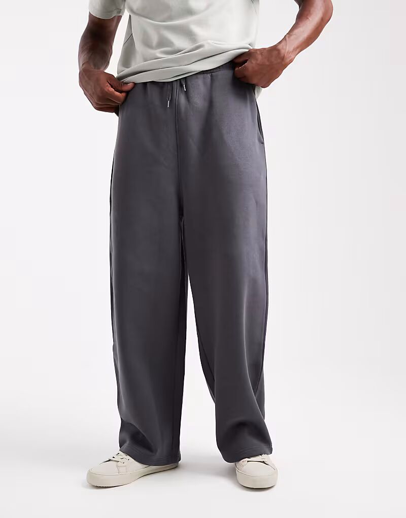 

Свободные спортивные брюки Essentials цвета асфальт Asos Design