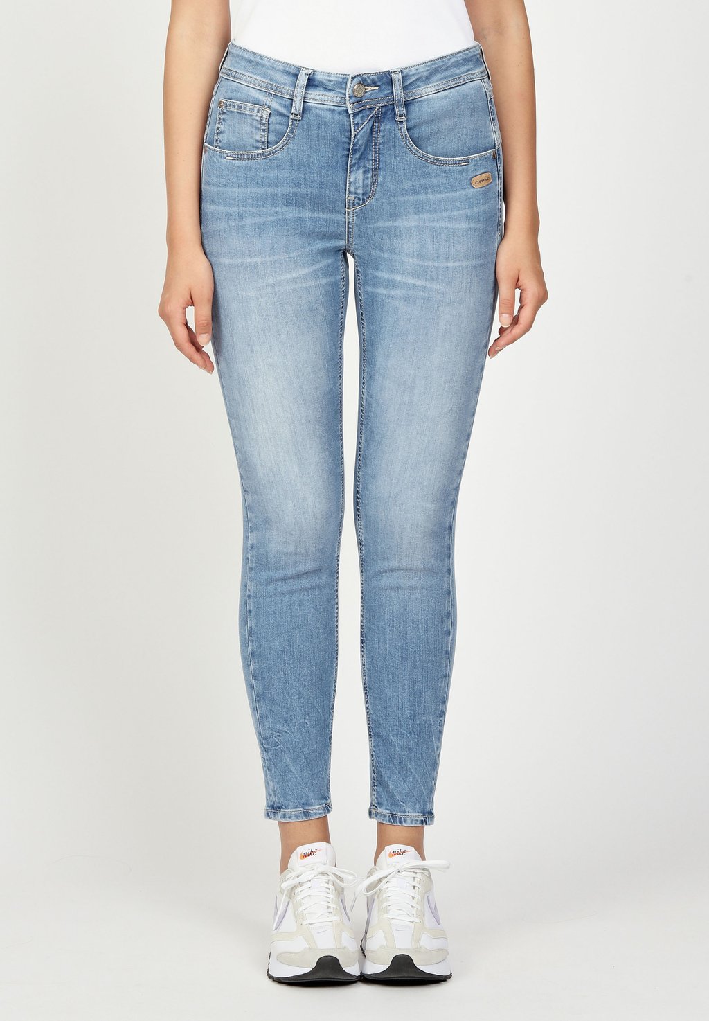 

Джинсы облегающего кроя RELAXED FIT 94AMELIE CROPPED Gang, синий