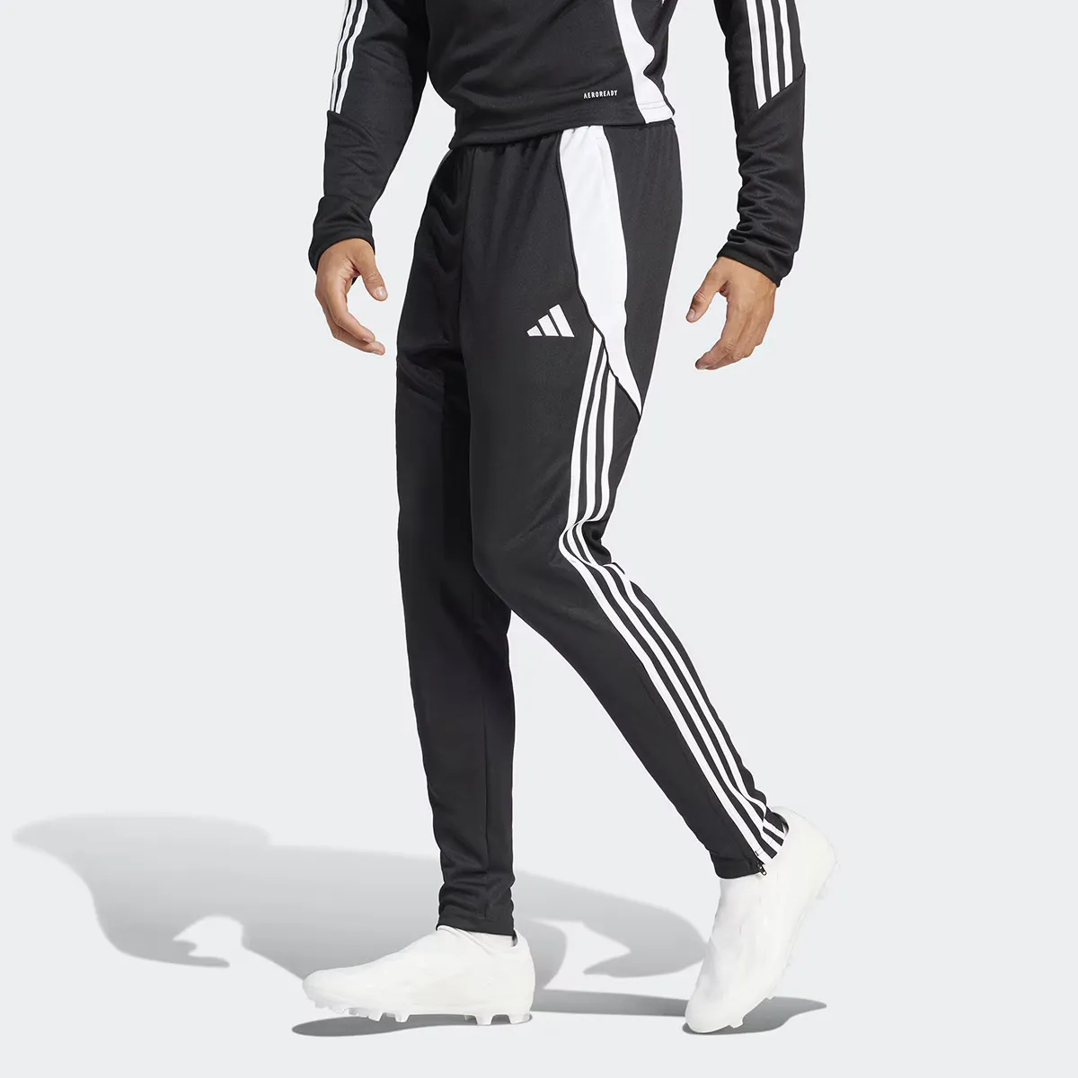 

Мужские тренировочные брюки Tiro 24 Adidas, черный/белый