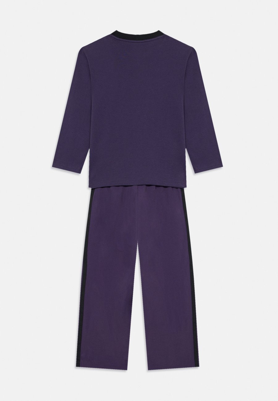 Толстовка Adidas Originals CREW SET UNISEX, Aurora Plum/Purple — фото 2