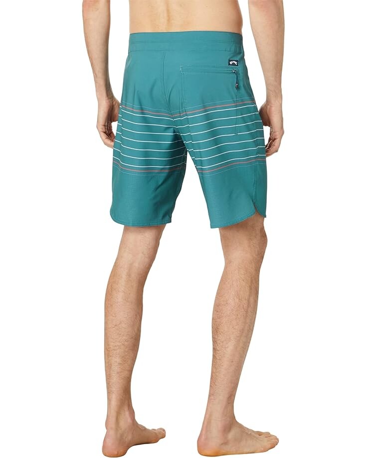 

Шорты для плавания Billabong 73 Airlite 19" Boardshorts, цвет Harbor