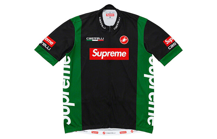 

Совместная коллекция футболок унисекс Supreme