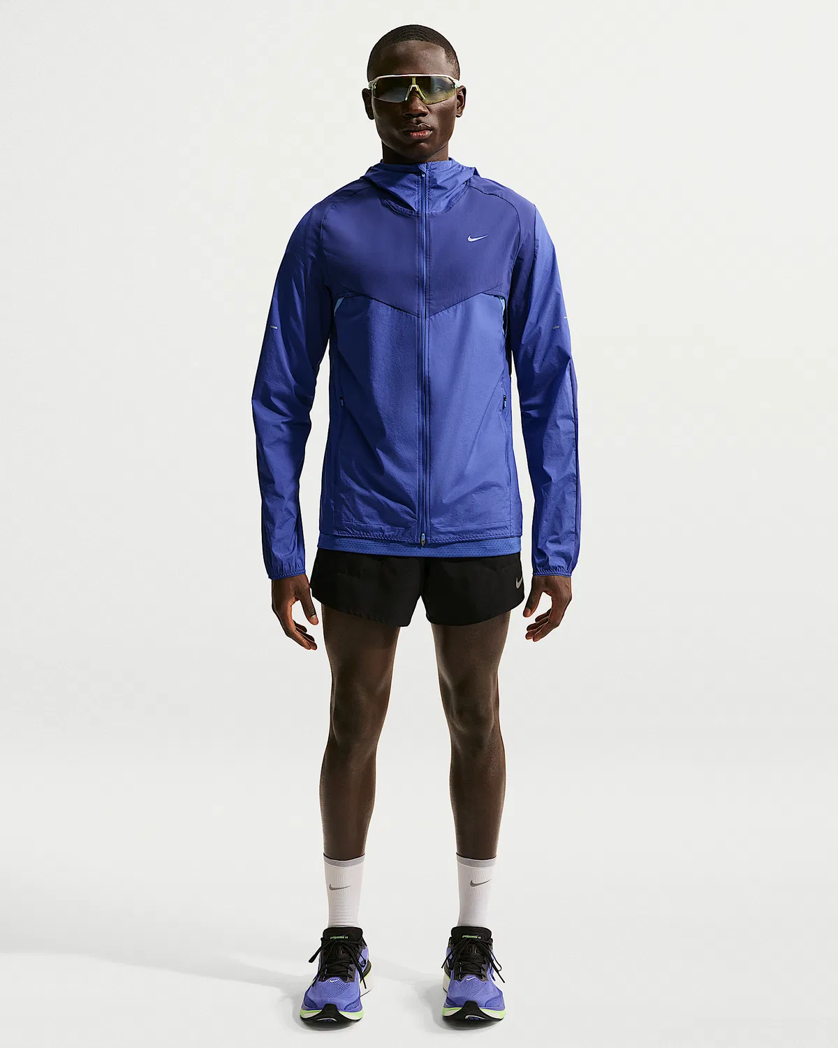 Мужская ветрозащитная куртка для бега Nike Stride Plus, Deep Royal Blue/Lapis/Royal Pulse — фото 4