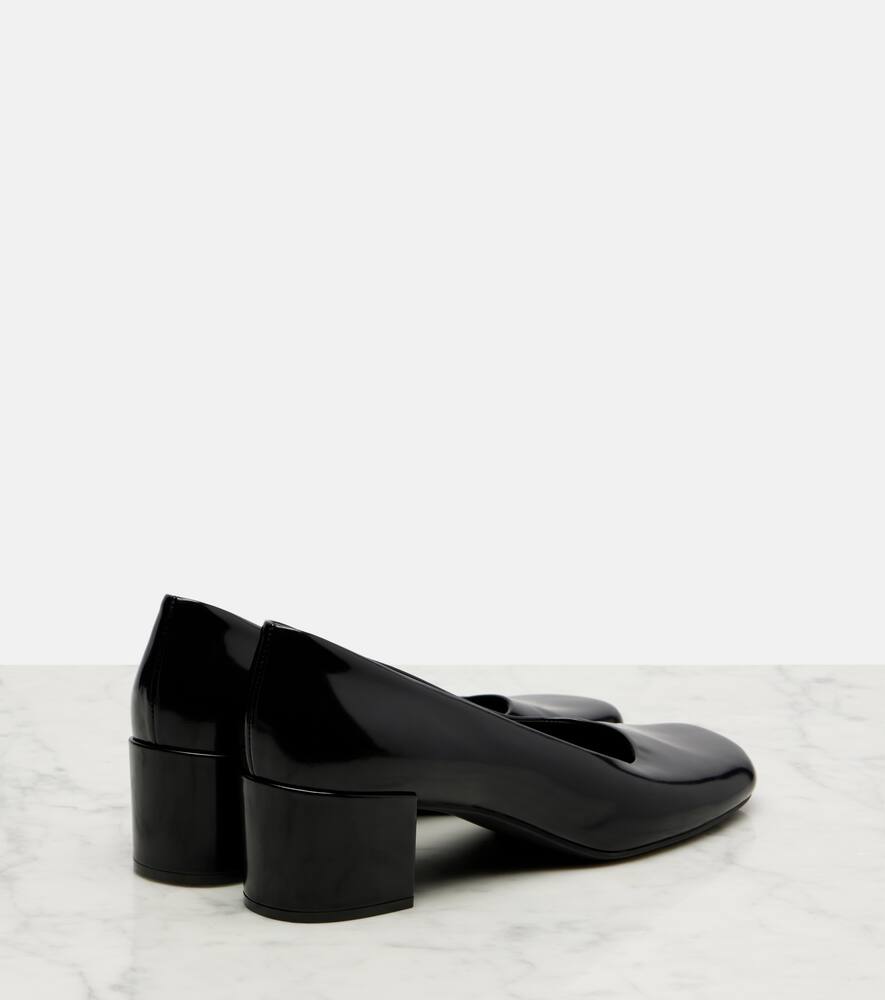 Туфли-лодочки Penelope из лаковой кожи The Row, Black — фото 2