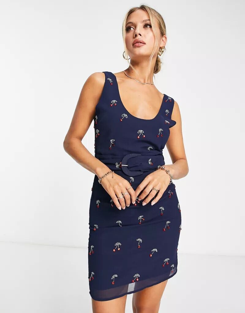 

Шифоновое мини-платье ASOS с вишневым декором