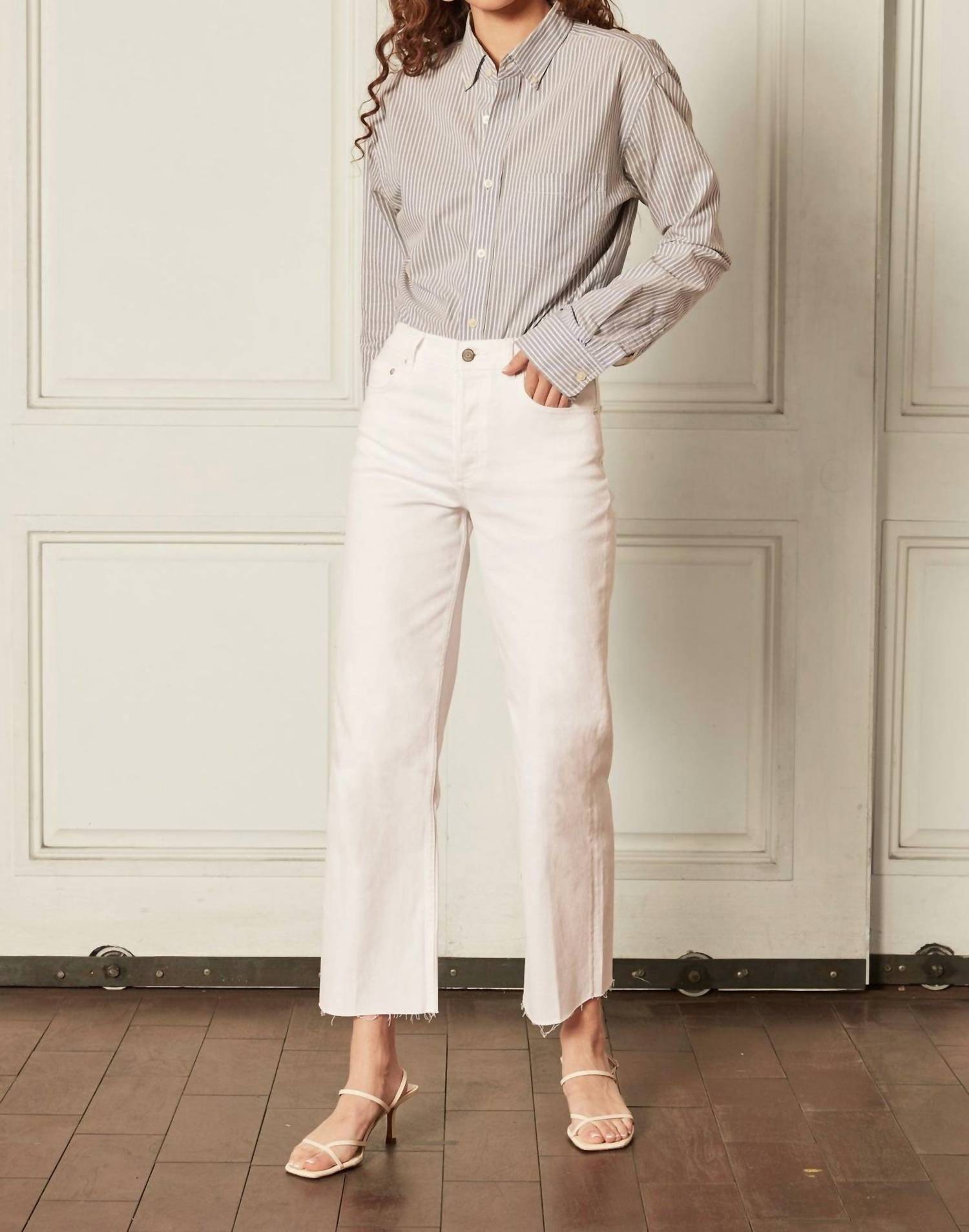 

Джинсы Mikey Wide Leg в Vertigo Boyish