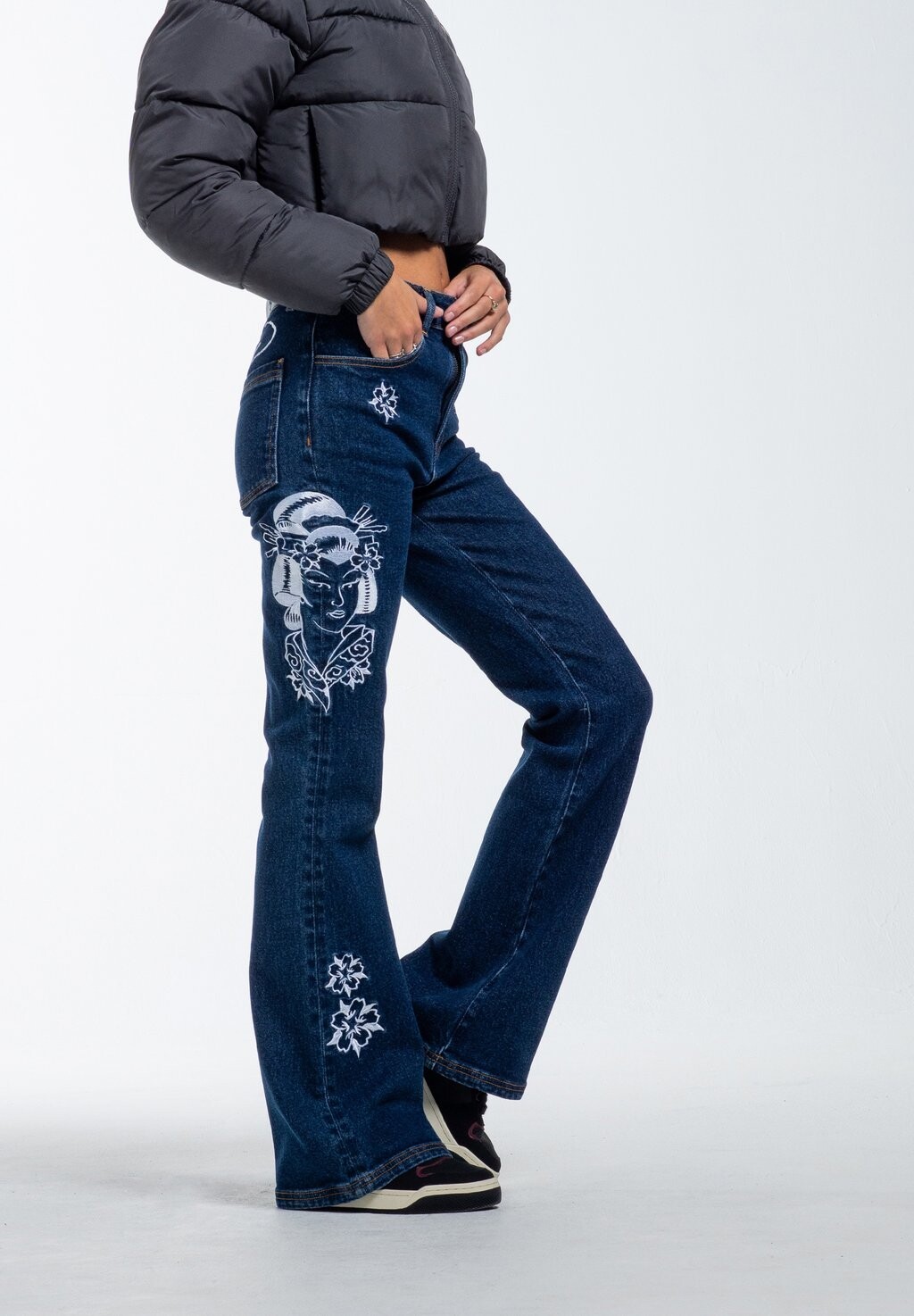 

Джинсы Bootcut Geisha Mirror Ed Hardy, индиго