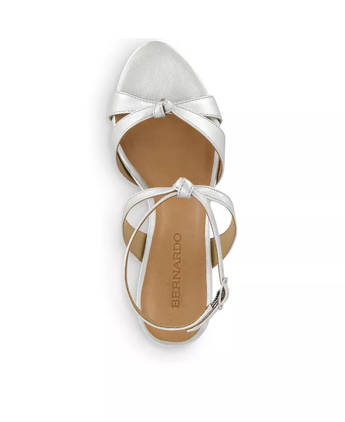 Бернардо Neera Сандалии на среднем каблуке Bernardo Footwear, серебряный — фото 2