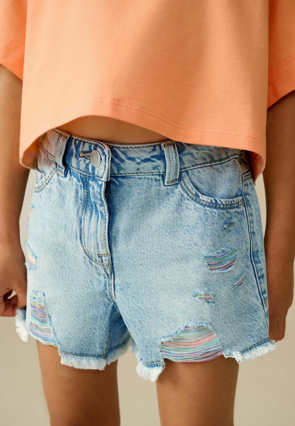 Джинсовые шорты FRAYED EDGE DISTRESSED - REGULAR FIT Next, синий — фото 2