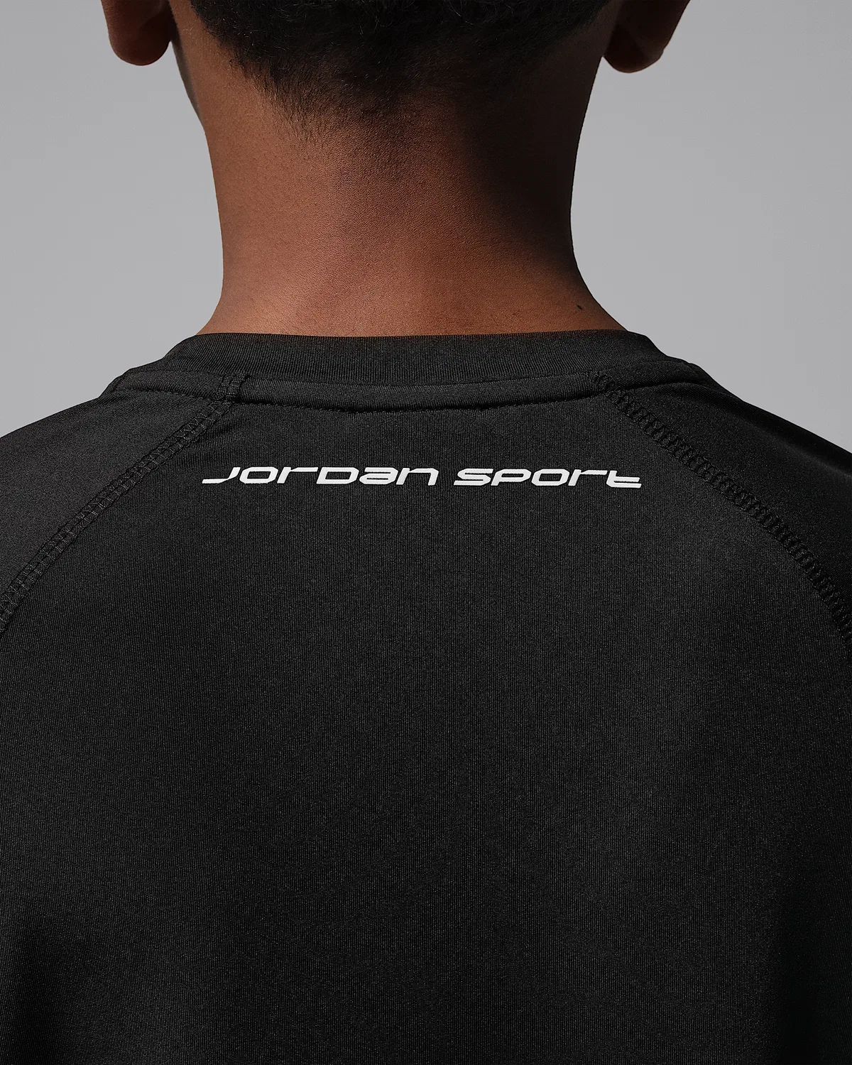 Детская базовая футболка Dri-FIT Jordan, Black — фото 4