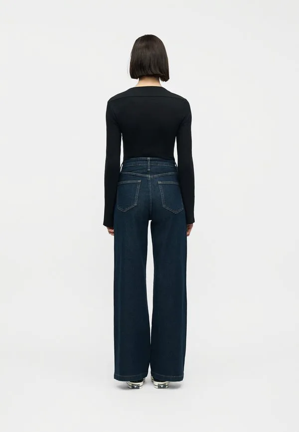 Свободные джинсы curvy stride trenta Gap, Dark Indigo — фото 3