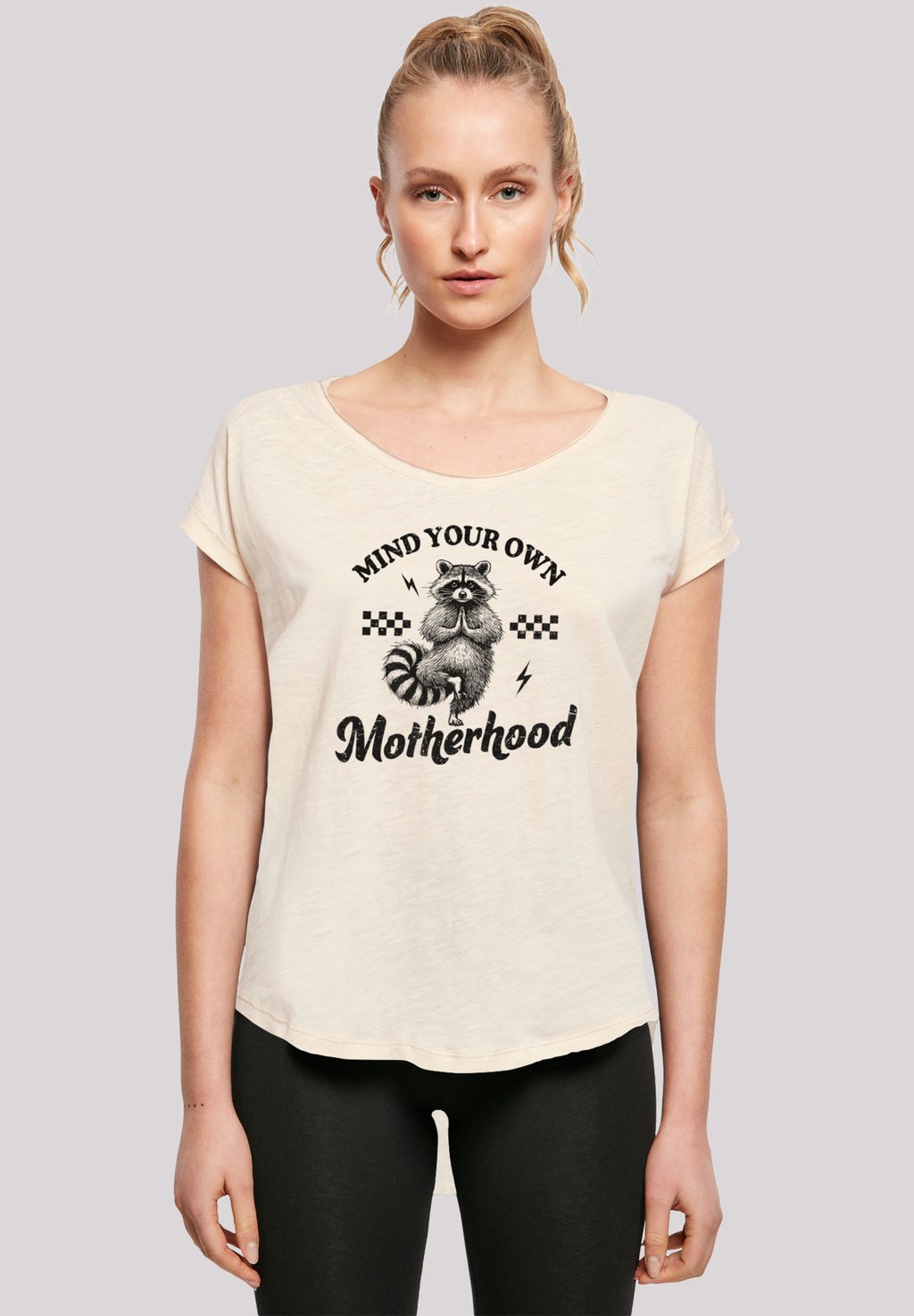

Футболка с принтом MUTTERTAG MAMA GESCHENK F4NT4STIC, песочный