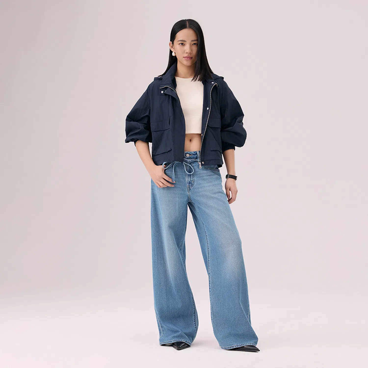 Куртка женская Dark Blue с отстегивающимся капюшоном, тонкая Levis — фото 4