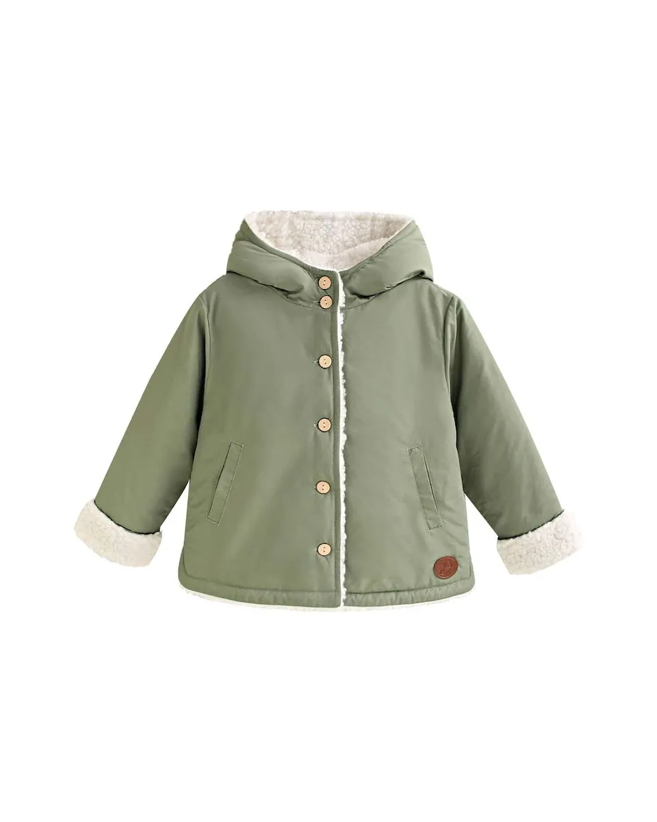 

Зеленое пальто с капюшоном и внутренней подкладкой из овчины Dadati