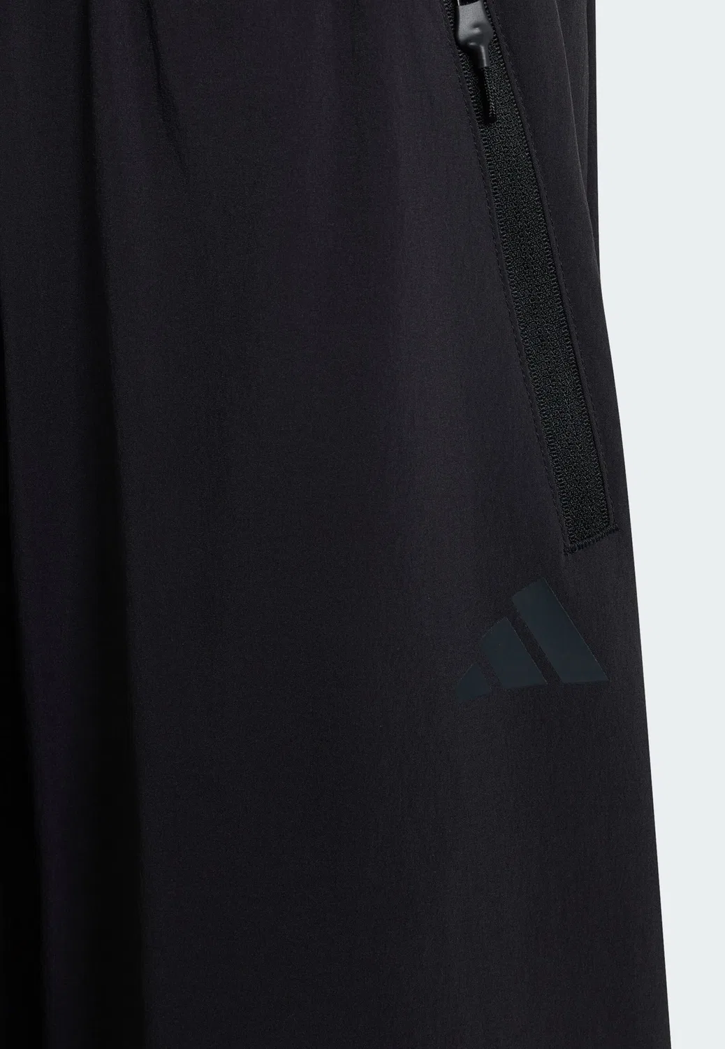 Спортивные брюки Adidas Sportswear с широкими штанинами цвет ZNE, черные — фото 3