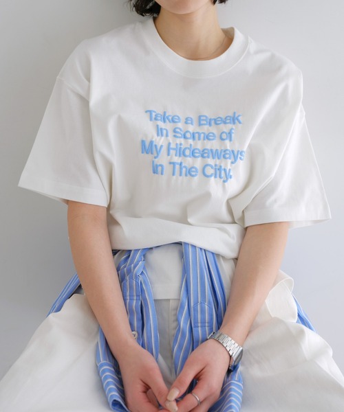 

Футболка оверсайз с коротким рукавом и 3D-логотипом ANME, бело-синяя