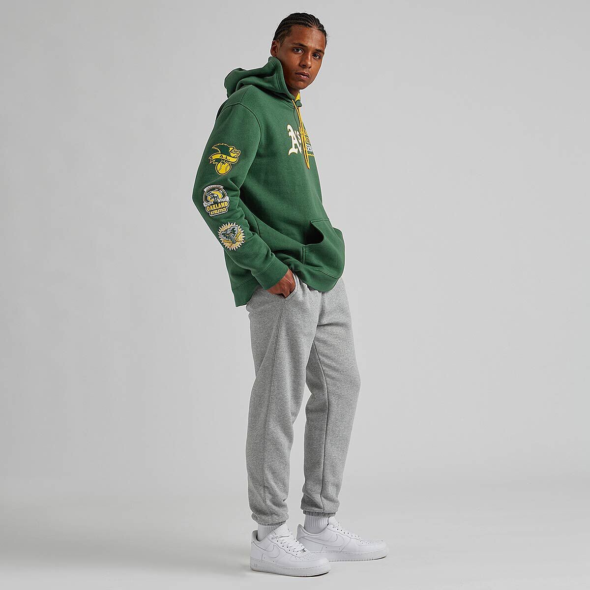 Толстовка MLB OAKLAND ATHLETICS FUNDAMENTALS FLEECE Hoody Nike, цвет Dunkelgrün/Goldgelb — фото 2