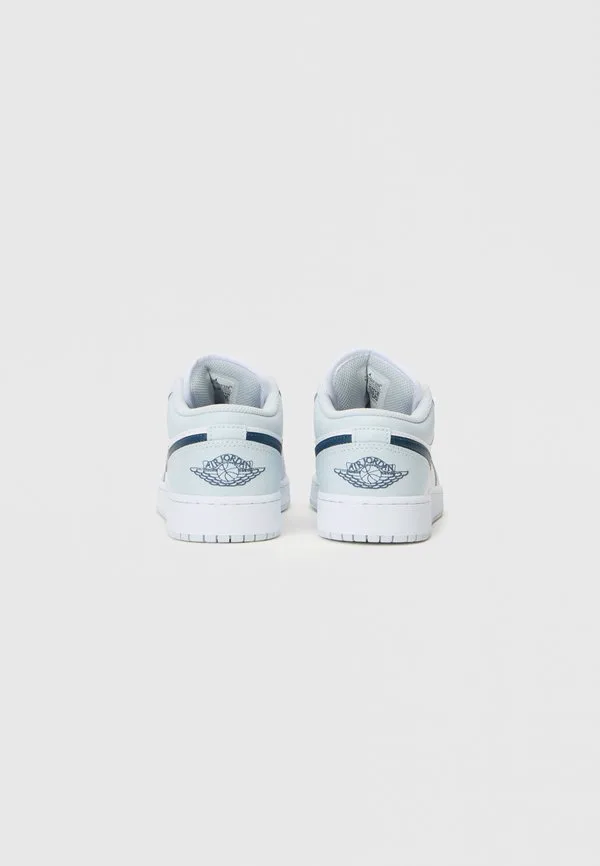 Кроссовки air jordan 1 low унисекс Jordan, White/Squadron Blue/Aura — фото 3