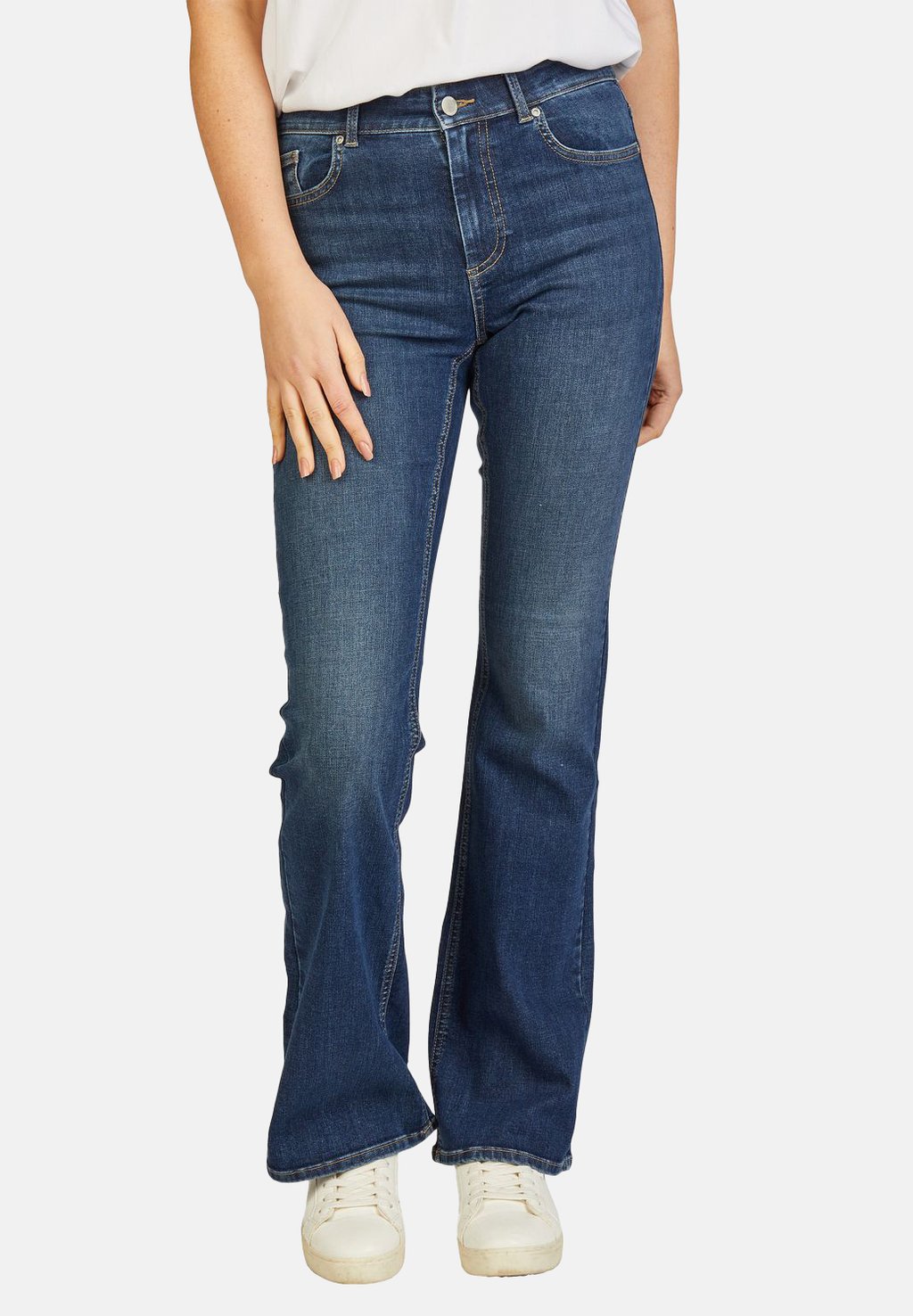 

Расклешенные джинсы ONLY, цвет Dark Blue Denim