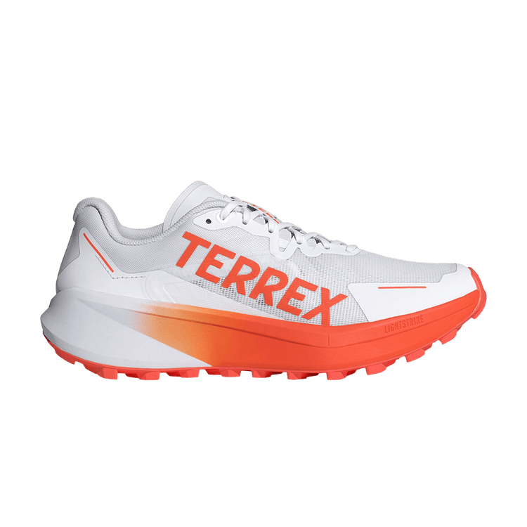 

Кроссовки Terrex Agravic 3 'White Semi Impact Orange', белый