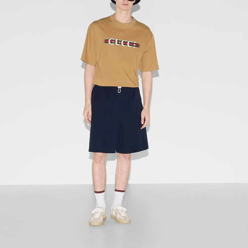Футболка GUCCI из хлопкового джерси с принтом, коричневый — фото 3