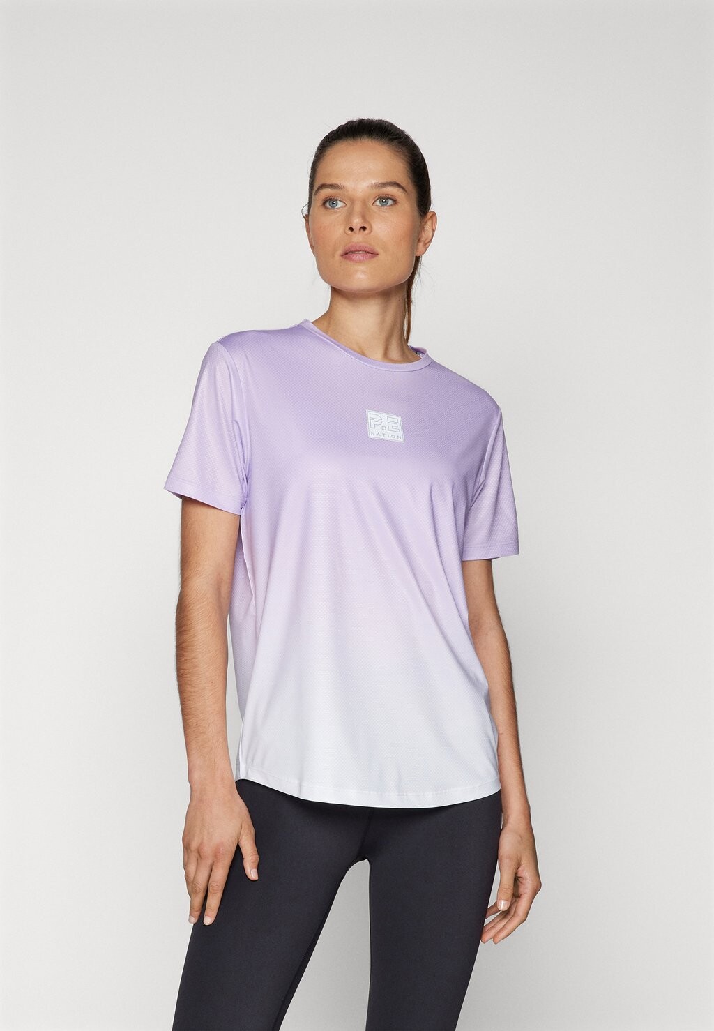 

Футболка с принтом DOUBLE TRACK AIR FORM TEE P.E Nation, цвет gradient print
