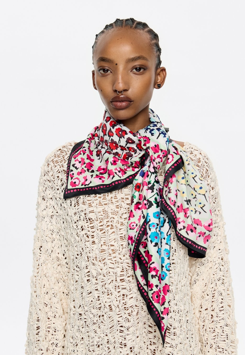 

Шарф FLORES Y MARCO Bimba Y Lola, белый