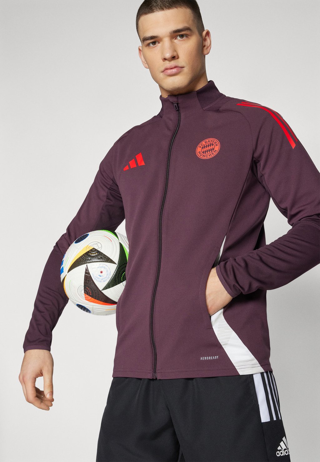 

Спортивная куртка Fc Bayern München Training Jacket adidas Performance, темно-бордовый/красный