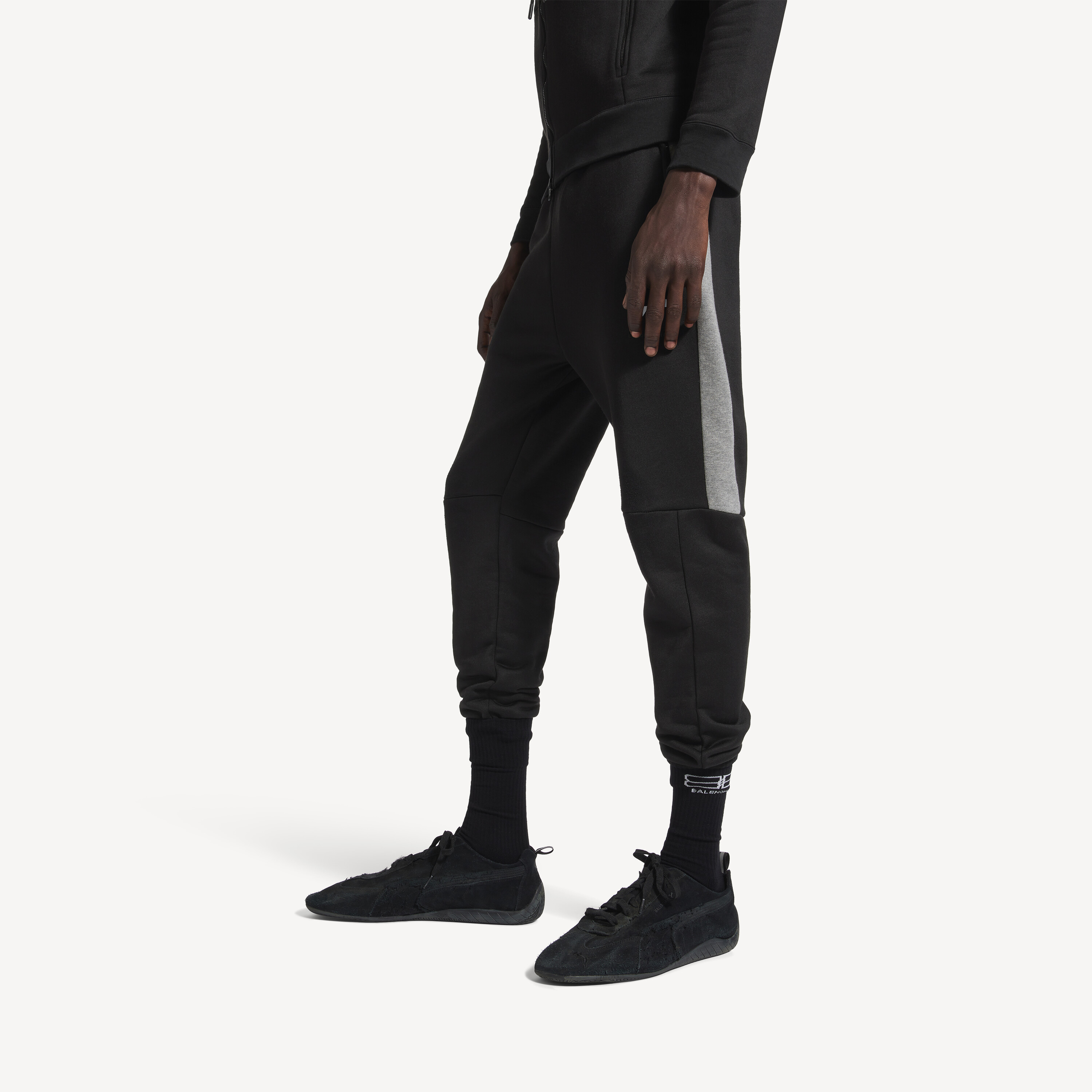 Спортивные штаны balenciaga i puma облегающего кроя в черном/темно-сером меланжевом цвете BALENCIAGA, черный/темно-меланжевый серый — фото 4