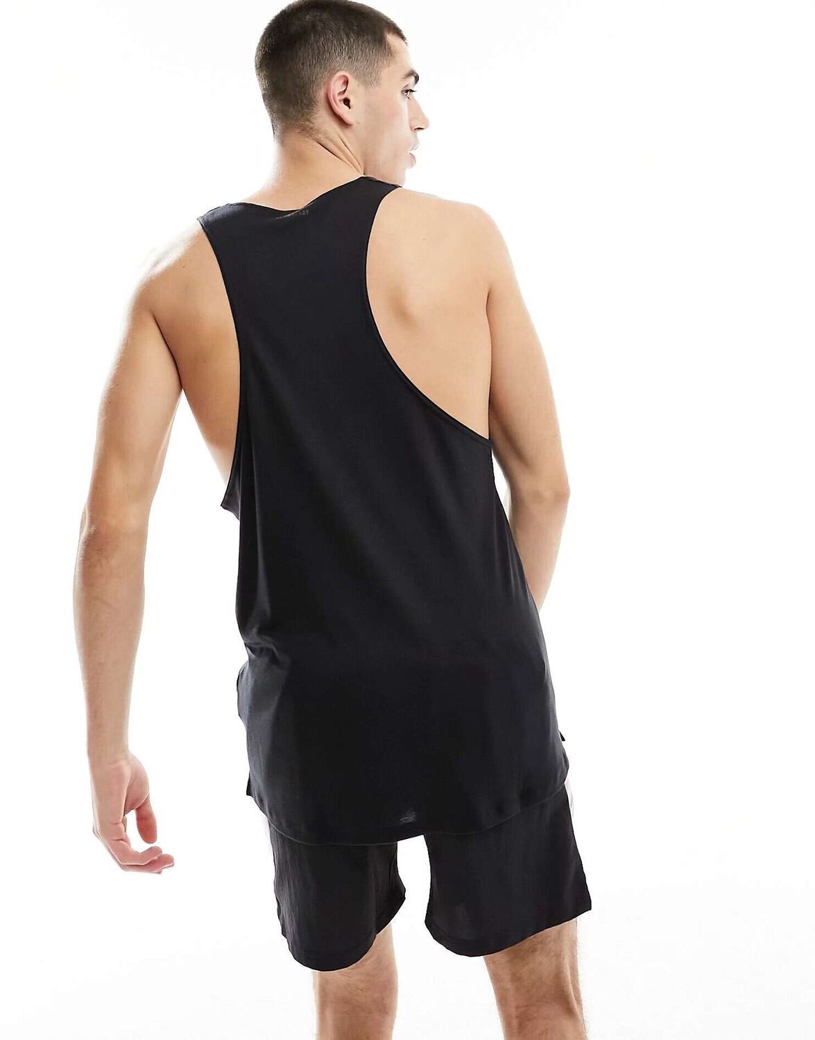 

Черный жилет adidas Training Workout adidas performance