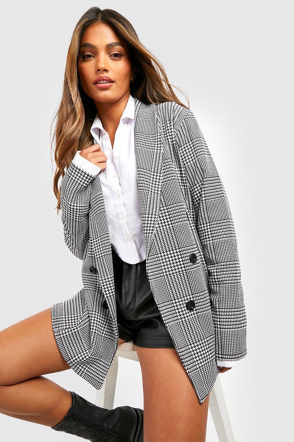 

Базовый пиджак из фланелевого трикотажа свободного кроя Boohoo, черный