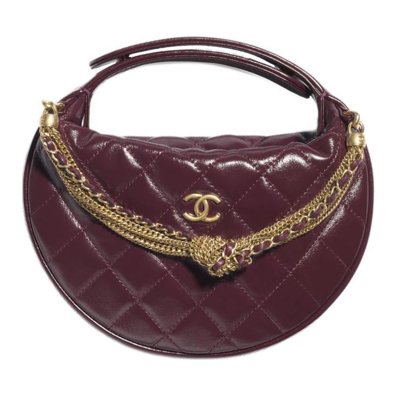 

CHANEL Яркая морщинистая сумка из телячьей кожи для женщин темно-бордового цвета