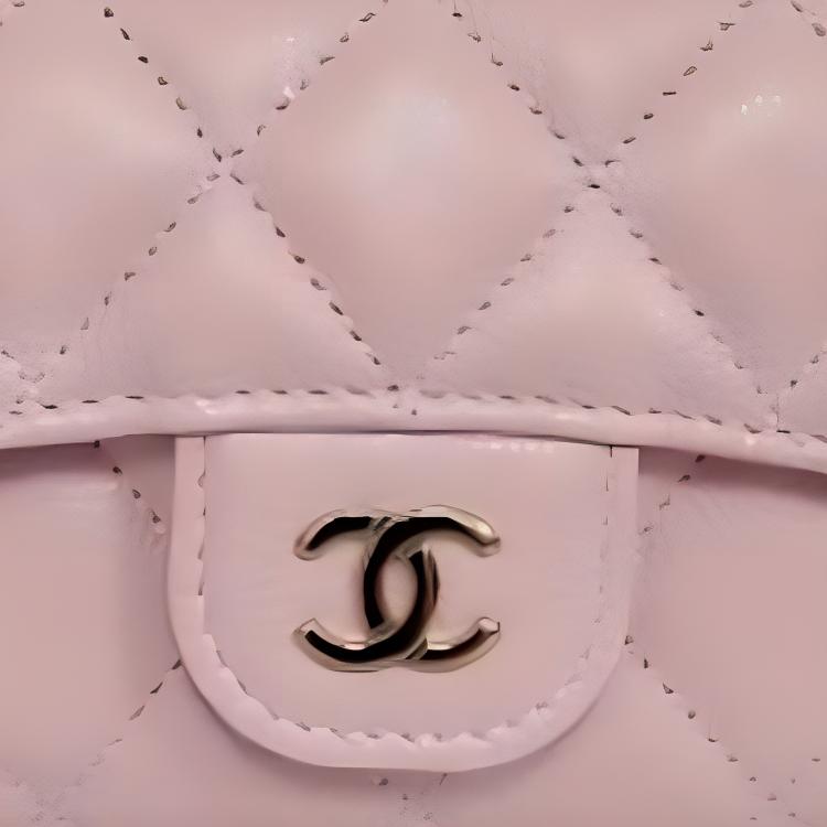 CHANEL Женский картхолдер из телячьей кожи цвета цветущей сакуры — фото 3