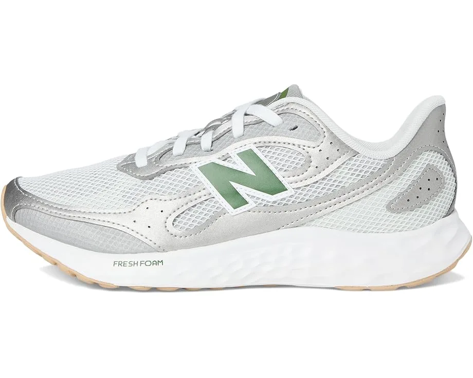 Кроссовки New Balance Fresh Foam Arishi v4 Tiralux, Raincloud/Silver Metalic/Dark Alpine Green — фото 4